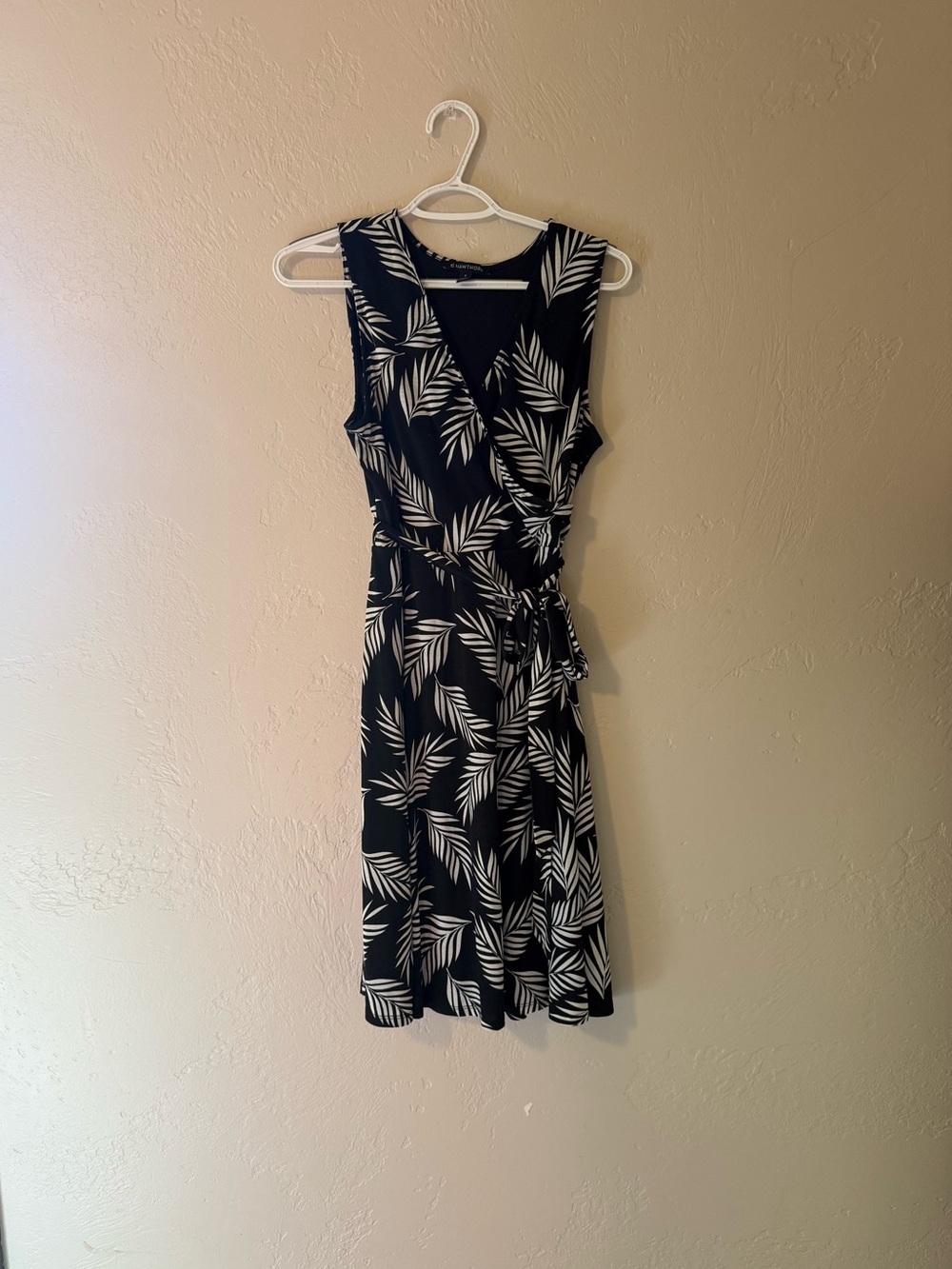 41 Hawthorn Black and White Palm-Print Wrap Dress
